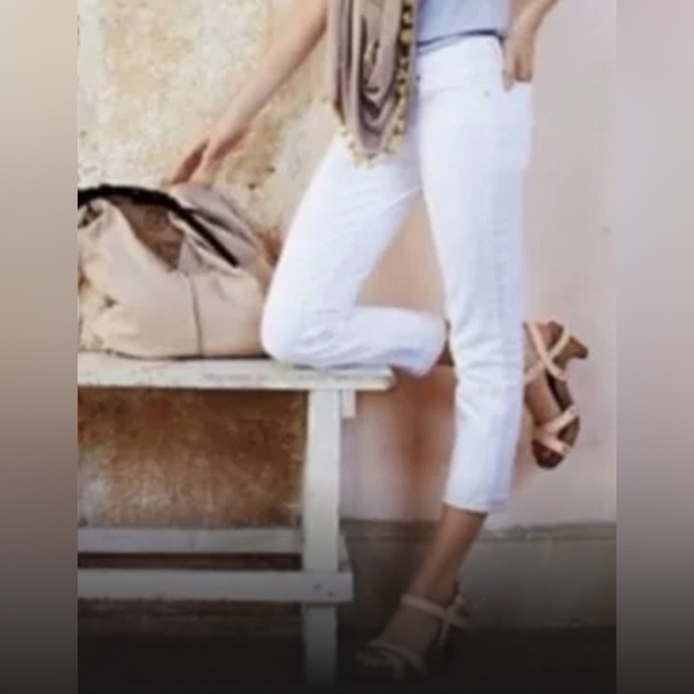 AG Adriano White Denim Ankle Jeans Women’s 26 Anthropologie Stevie Roll-Up